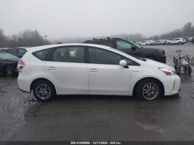 JTDZN3EU0FJ021732 Toyota Prius V Three