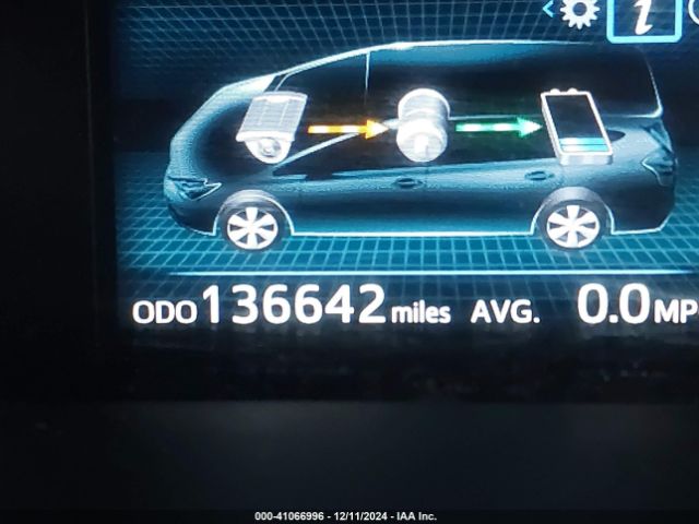 JTDZN3EU0FJ021732 Toyota Prius V Three