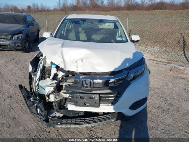 3CZRU6H31NM742290 Honda Hr-v Awd Lx