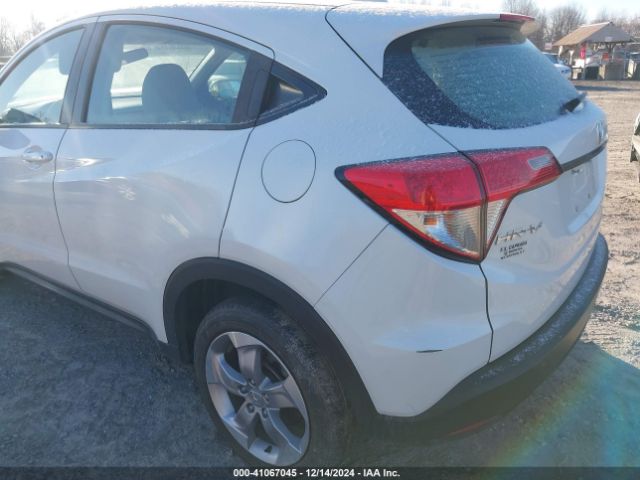 3CZRU6H31NM742290 Honda Hr-v Awd Lx