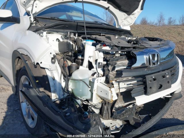 3CZRU6H31NM742290 Honda Hr-v Awd Lx