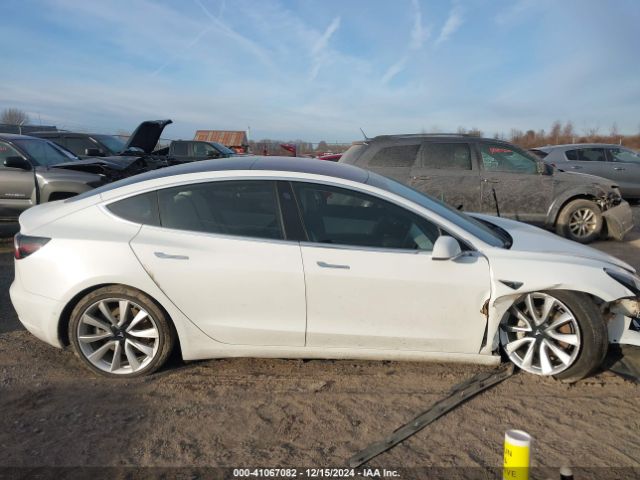 5YJ3E1EB0JF101198 Tesla Model 3 Long Range/performance