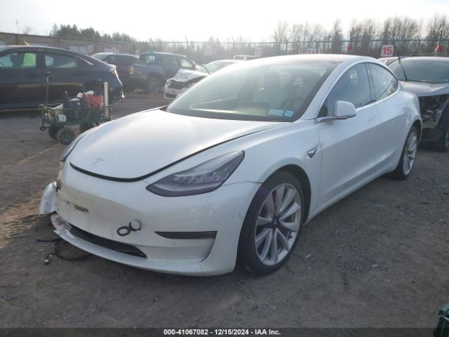 5YJ3E1EB0JF101198 Tesla Model 3 Long Range/performance
