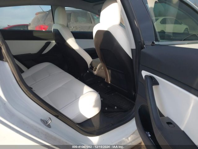 5YJ3E1EB0JF101198 Tesla Model 3 Long Range/performance