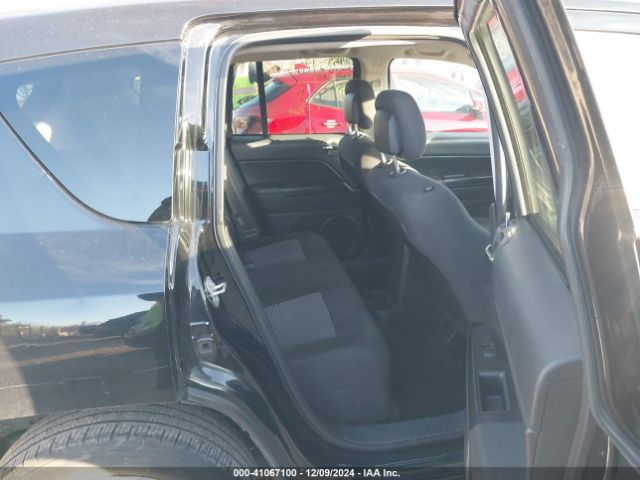 1C4NJDBB6GD550069 Jeep Compass Sport