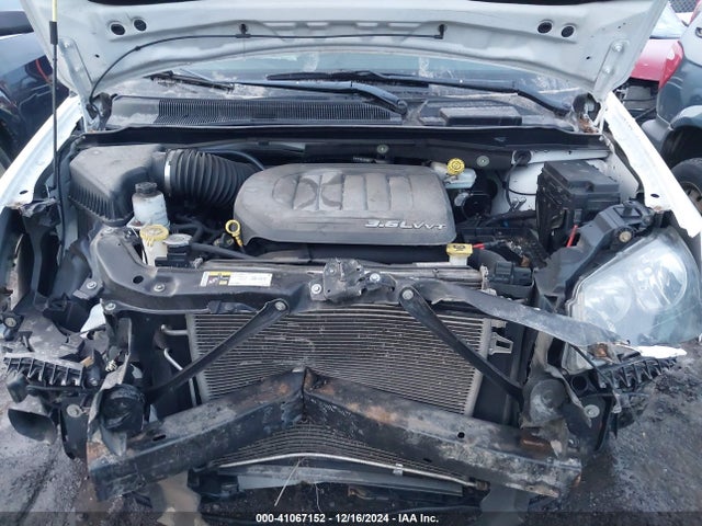 2C4RDGCG7GR351808 Dodge Grand Caravan Sxt