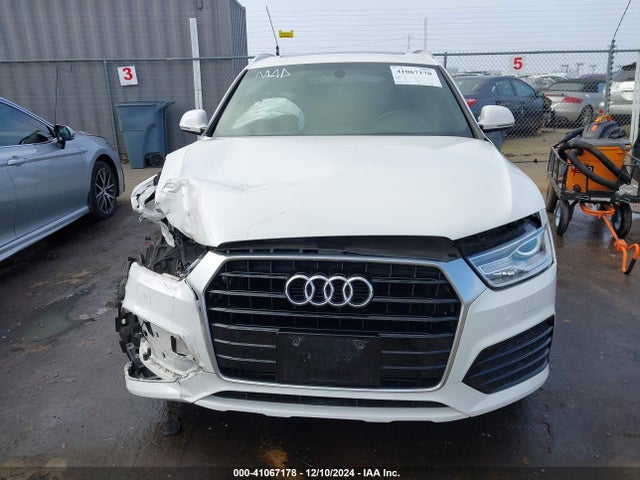 WA1ECCFS2JR022791 Audi Q3 2.0t Premium/2.0t Sport Premium