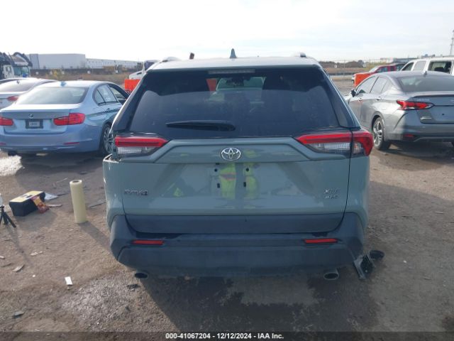 2T3A1RFV4NW312754 Toyota Rav4 Xle Premium