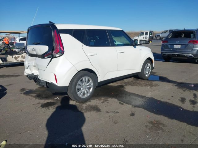 KNDJ23AU4P7845484 KIA SOUL LX