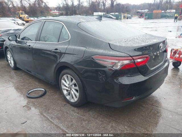 Toyota CAMRY LE 2023 4T1C11AK6PU752896 Image 3