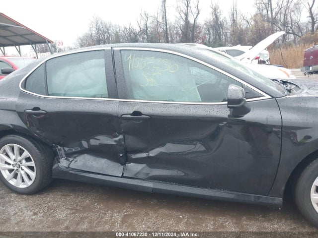 Toyota CAMRY LE 2023 4T1C11AK6PU752896 Image 6