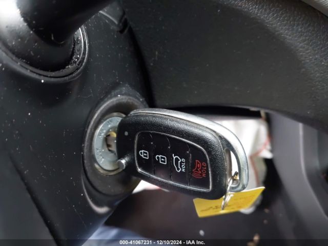 5NMZT3LB8JH079268 Hyundai Santa Fe Sport 2.4l