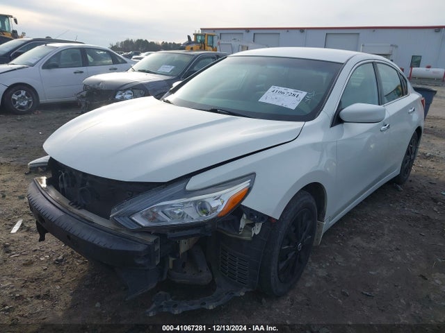 Nissan Altima 2.5 S 2017 1N4AL3AP1HC276745 Image 2