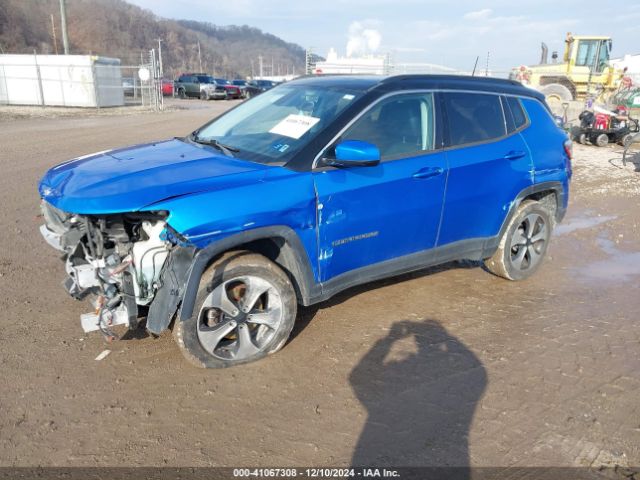 2018 JEEP COMPASS 3C4NJDBB2JT175914 Photo 1