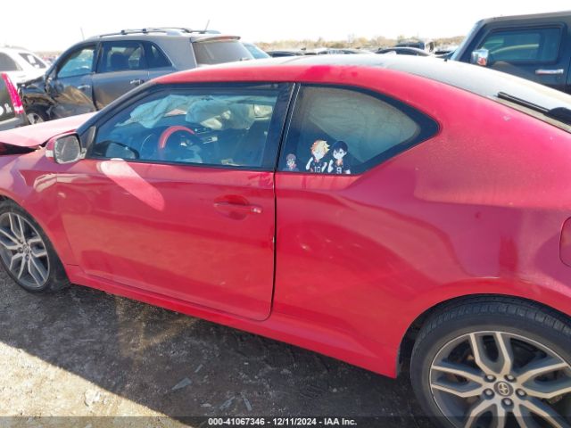 JTKJF5C76GJ020274 Scion TC