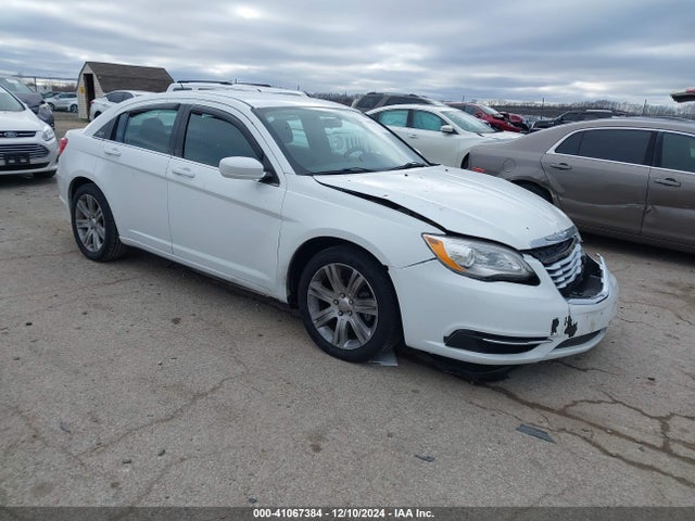 Chrysler 200 LX 2014 1C3CCBAB1EN207639 Image 1