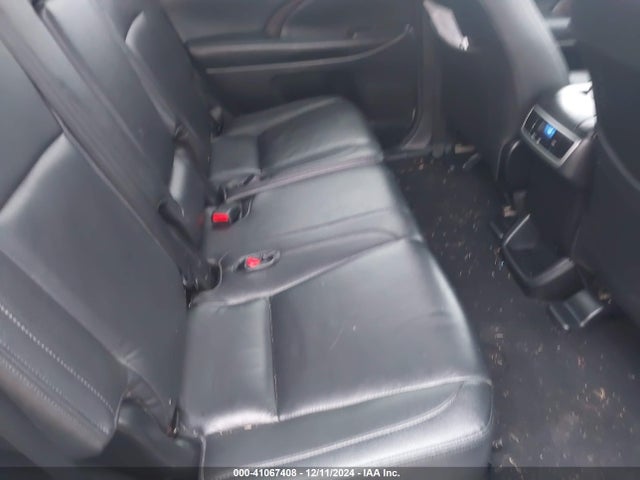 Toyota Highlander Le 2017 5TDZARFH7HS025377 Image 8