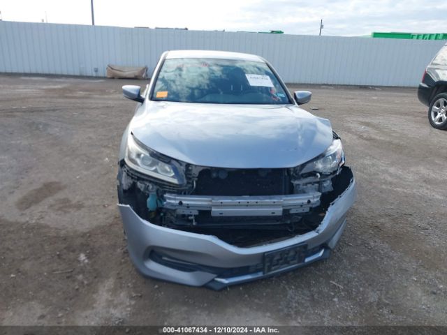 1HGCR2F12HA077023 Honda Accord Sport Se