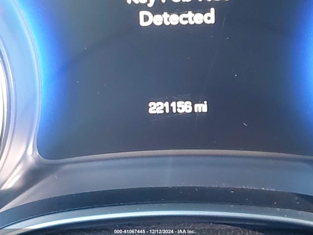 Chrysler 300C 2015 2C3CCAEG9FH755303 Image 15