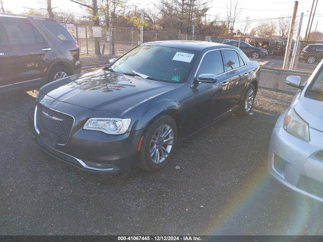 2C3CCAEG9FH755303 Chrysler 300C