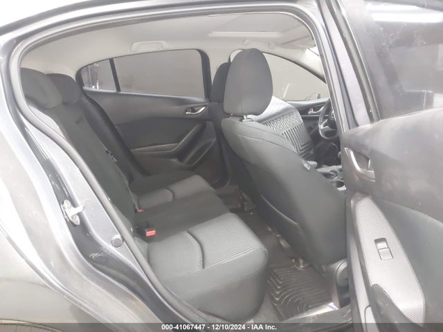 Mazda Mazda3 I Touring 2015 JM1BM1L75F1259985 Image 8