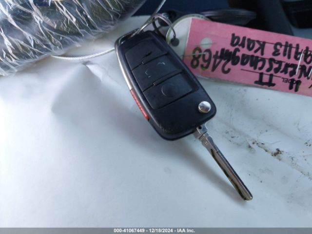 2011 AUDI TT TRUKFAFK0B1023528 Photo 10