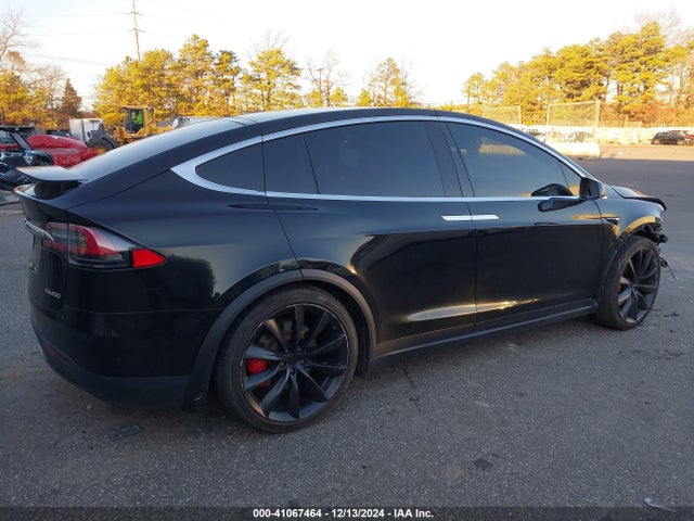 2020 TESLA MODEL X 5YJXCAE43LF233836 Photo 3