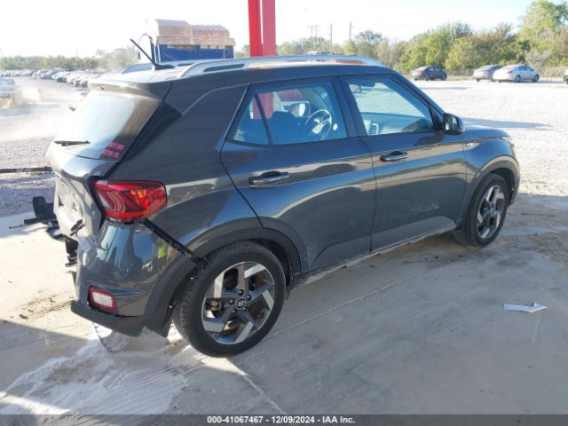 KMHRC8A36PU257989 Hyundai Venue Sel