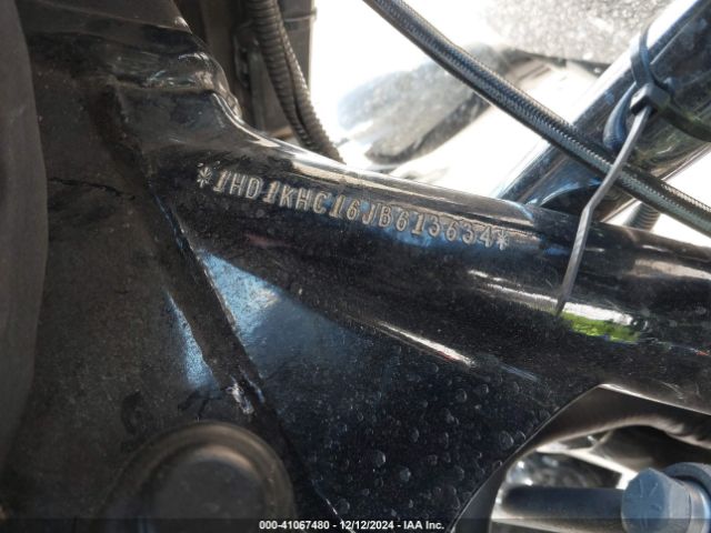 2018 HARLEY-DAVIDSON FLTRX 1HD1KHC16JB613634 Photo 9