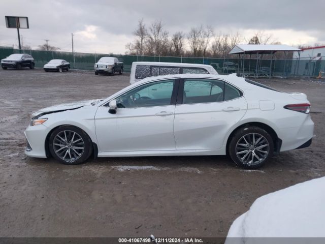 4T1F31AK8NU575434 Toyota Camry Xle Hybrid