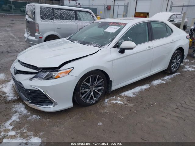 4T1F31AK8NU575434 Toyota Camry Xle Hybrid