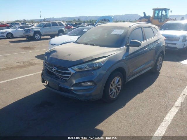 KM8J33A42JU681606 Hyundai TUCSON SEL