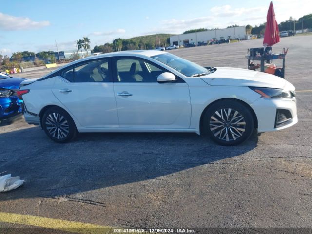 1N4BL4DV5PN360333 Nissan Altima Sv Fwd