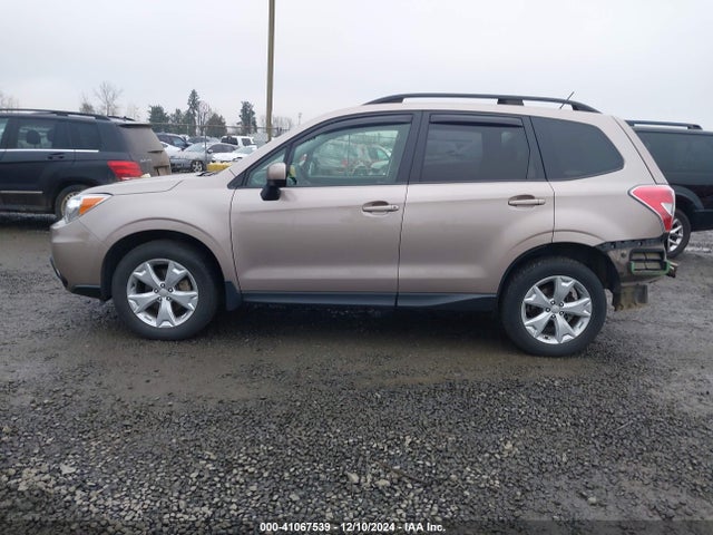 Subaru Forester 2.5i Premium 2015 JF2SJADC0FH457984 Image 15