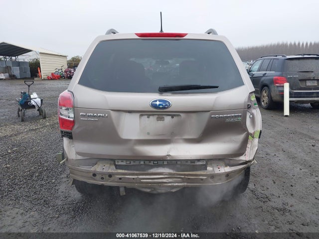 Subaru Forester 2.5i Premium 2015 JF2SJADC0FH457984 Image 17