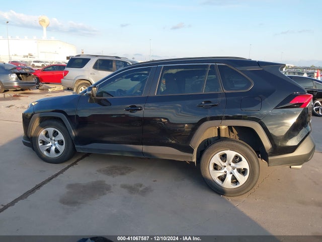 Toyota RAV4 LE 2020 2T3K1RFV4LC034800 Image 15