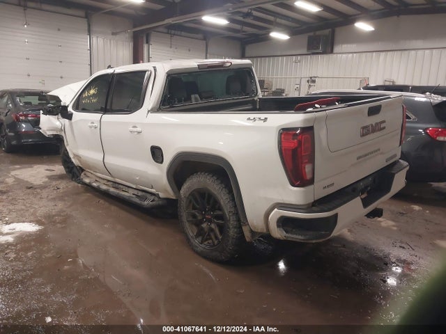 3GTUUCET3NG560172 GMC Sierra 1500 4wd  Short Box Elevation With 3sb