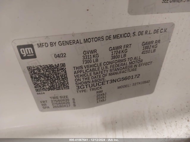 3GTUUCET3NG560172 GMC Sierra 1500 4wd  Short Box Elevation With 3sb