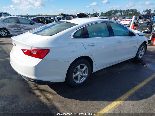 Chevrolet Malibu 1fl 2017 1G1ZC5ST5HF263475 Image 4