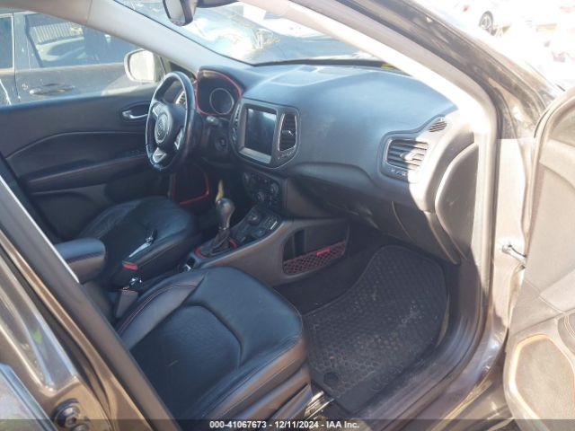 3C4NJDDB1JT153710 Jeep Compass Trailhawk 4x4