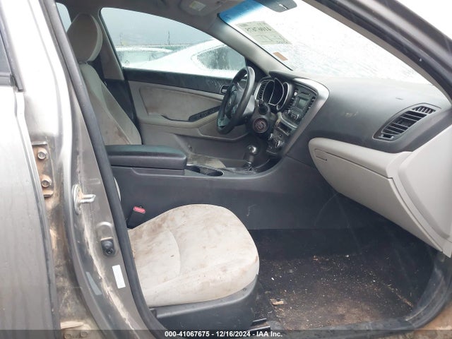KIA Optima Lx 2014 5XXGM4A70EG277419 Image 5