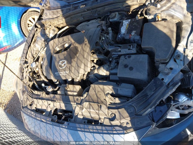 JM1BM1V3XE1129760 Mazda Mazda3 S Touring