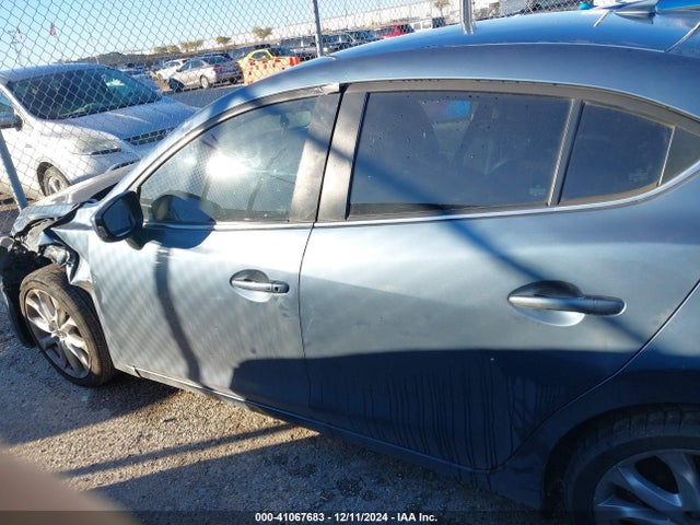 Mazda Mazda3 S Touring 2014 JM1BM1V3XE1129760 Image 14