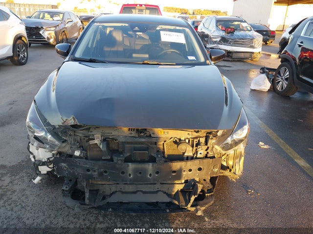 3MZBN1V76HM117187 Mazda Mazda3 Touring