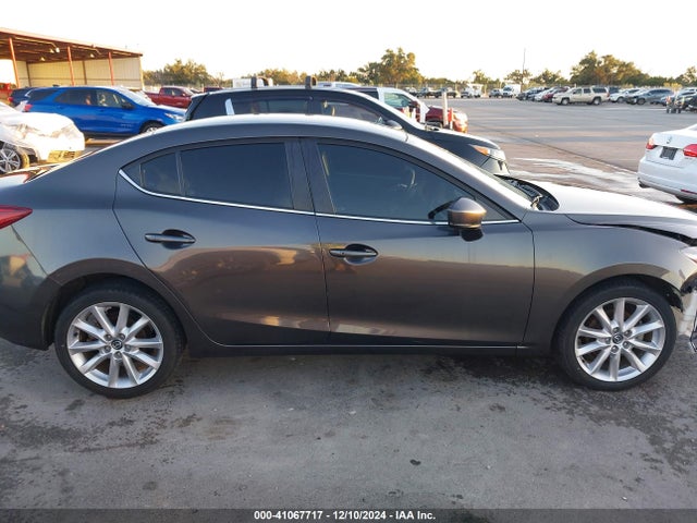3MZBN1V76HM117187 Mazda Mazda3 Touring