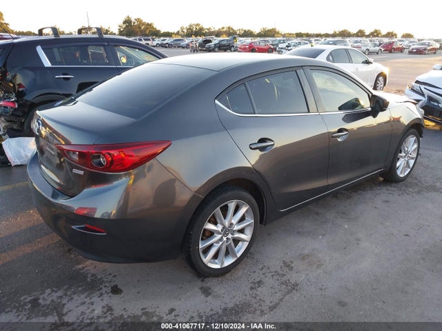 3MZBN1V76HM117187 Mazda Mazda3 Touring