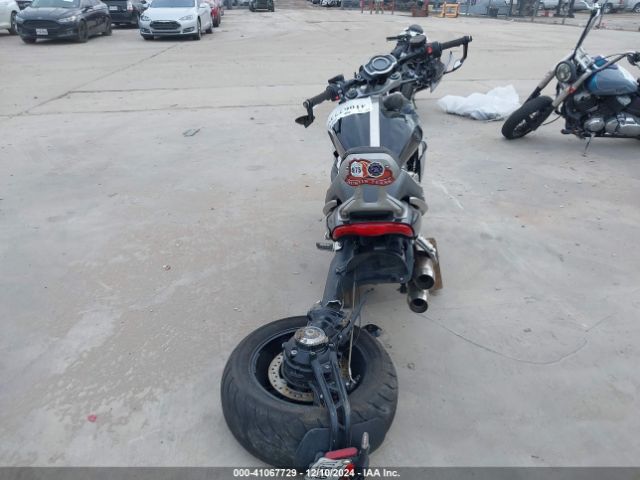 2020 TRIUMPH MOTORCYCLE ROCKET 3 SMTG11JX6LT991156 Photo 5