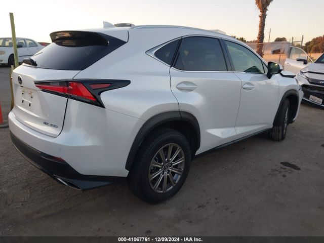 JTJDARBZ8L5001111 Lexus NX 300