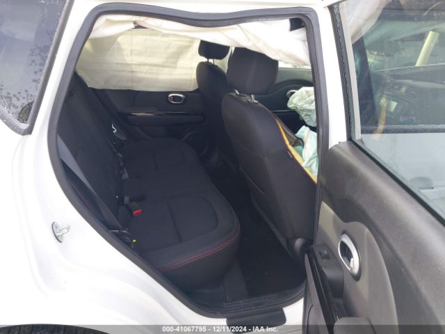 KNDJP3A56G7385318 KIA SOUL +