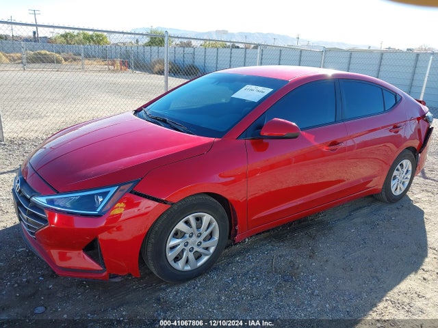 Hyundai ELANTRA SE 2020 5NPD74LF2LH591167 Image 2